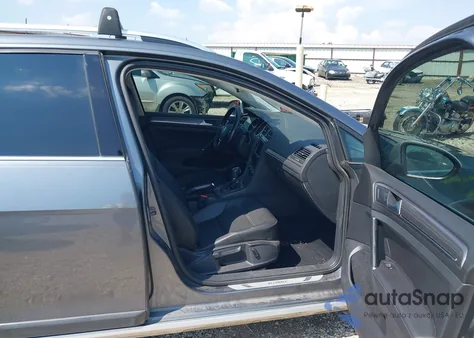 2017 Volkswagen Golf Alltrack Tsi Se z USA, uszkodzony, nr VIN 3VWH17AU0HM507206